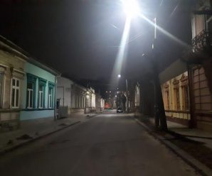 Працівниками КП “Івано-Франківськміськсвітло” проведено комплекс робіт з реконстукції мереж зовнішнього освітлення по вул. Гнатюка.
