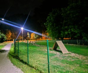 Освітлення майданчику для вигулу собак по вул. Молодіжна.