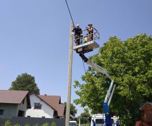 Виконано монтаж нової лінії мережі зовнішнього освітлення з встановленням світлодіодних світильників на вул. Прикарпатська та вул. Кіндратів у с. Радча Івано-Франківської МТГ