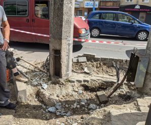Проводяться роботи по перенесенню кабельних мереж зовнішнього освітлення на вул. Галицька