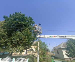Планова заміна ламп в с. Камінне Івано-Франківської МТГ