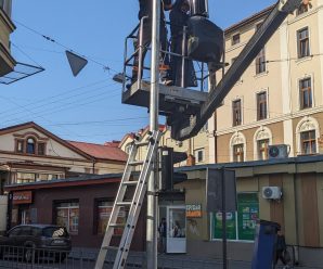 Планові та аварійні роботи з обслуговування освітлення на вулицях Січових стрільців, Чорновола, Побутова, Надрічна, Целевича